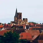 Les De La Poterne