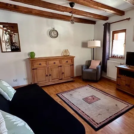 Les De La Poterne アパート