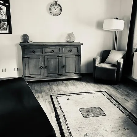 アパート Les De La Poterne ロウファッハ